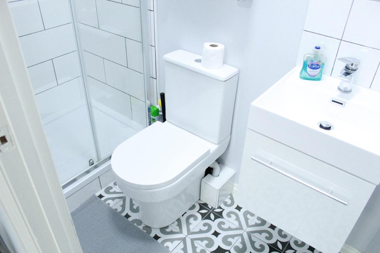 Stylish Ensuite Room 15 Mins To Central London Luaran gambar